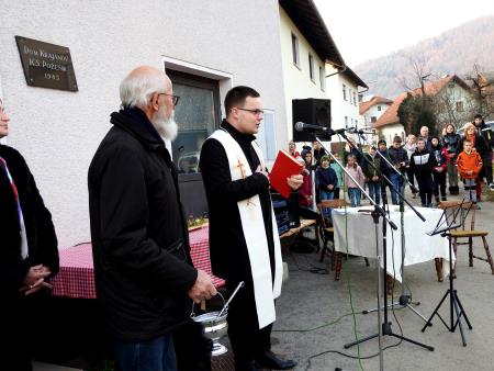 Vse dela v Vaški skupnosti Poženik je blagoslovil cerkljanski župnijski upravitelj Martin Leban